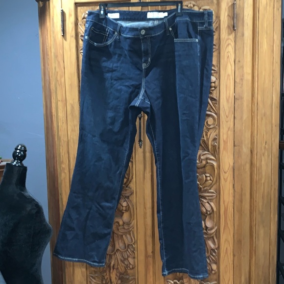 EUC torrid 26R slim boot cut fit jeans - Picture 1 of 6